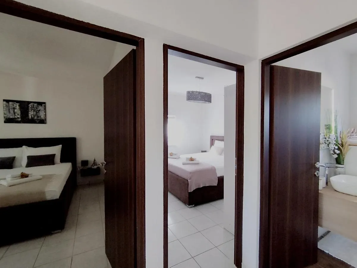 Apartments Iris Вир 0*,
